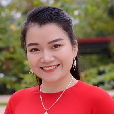 Cô Lê Thị Kim Ngân